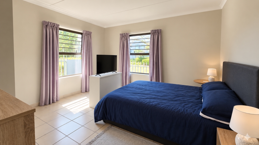 To Let 2 Bedroom Property for Rent in Burgundy Estate Western Cape